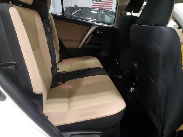 2018 TOYOTA RAV4 HV LE JTMRJREV9JD229526