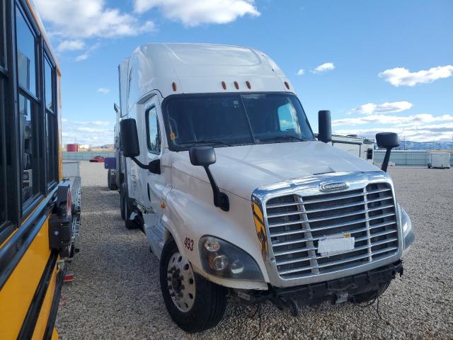 Global Auto Auctions: 2016 FREIGHTLINER CASCADIA 125