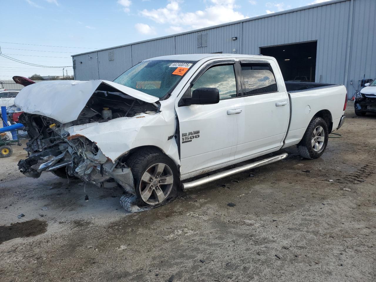 RAM 1500 SLT