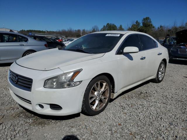 NISSAN MAXIMA S