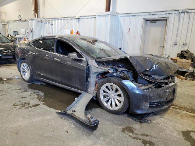 Vin: 5yjsa1e2xhf197245, lot: 45961805, tesla model s 20174