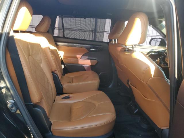 2021 TOYOTA HIGHLANDER 5TDFZRBH0MS090017
