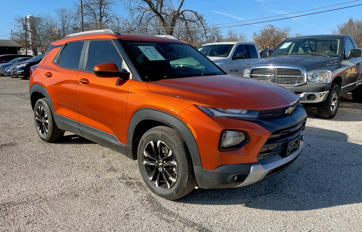 CHEVROLET TRAILBLAZE 2023 orange  gas KL79MPSL6PB000267 photo #1