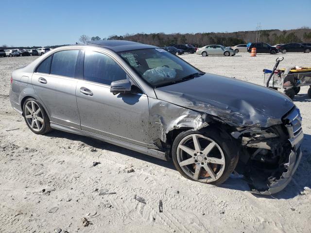 Vin: wddgf4hb8cr230272, lot: 47411515, mercedes-benz c-class 250 20134