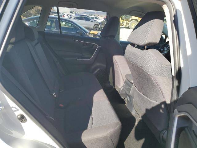 2019 TOYOTA RAV4 LE - JTMF1RFV7KJ002386