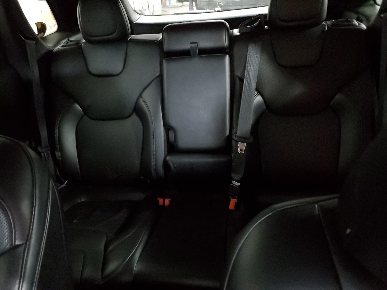 JEEP GRAND CHEROKEE LATITUDE LUX