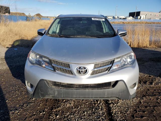 2T3BFREV6FW334070 2015 TOYOTA RAV4