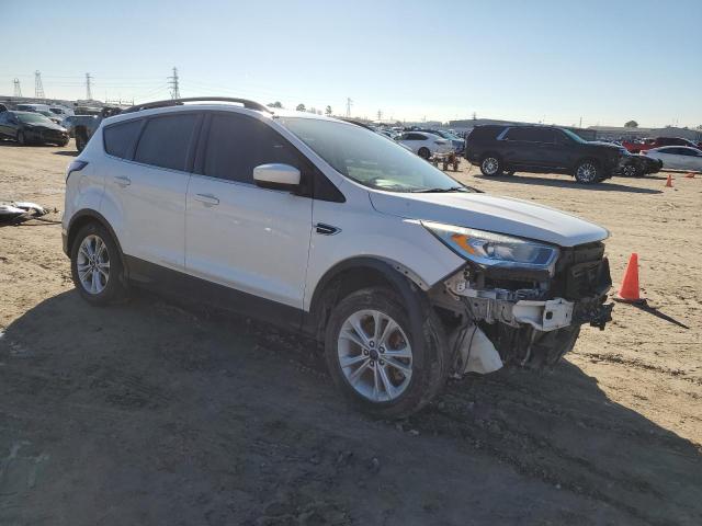 Vin: 1fmcu9hd7jub42011, lot: 43576055, ford escape sel 20184