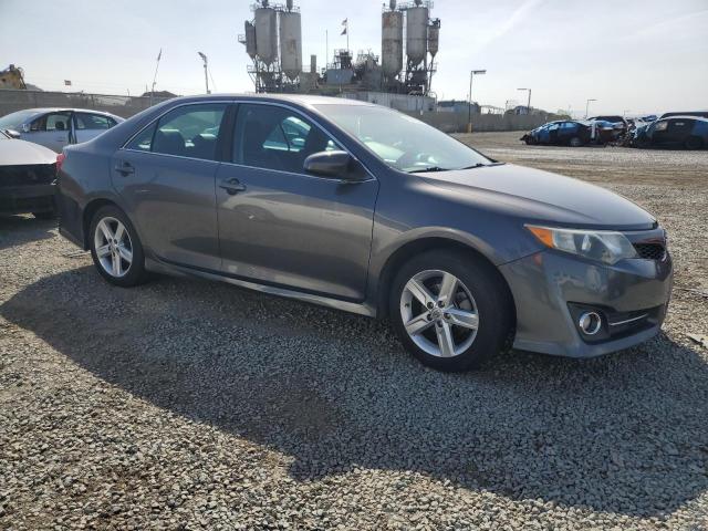 Vin: 4t1bf1fk6eu353439, lot: 45242525, toyota camry l 20144