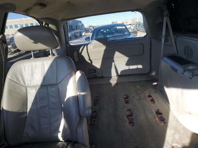 2002 CHRYSLER TOWN & COU #3286925236