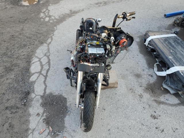 2011 HARLEY-DAVIDSON FLHTP 1HD1FMM15BB635704