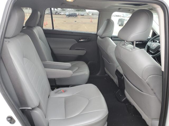 2021 TOYOTA HIGHLANDER - 5TDGZRAH4MS522906