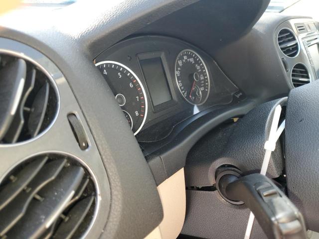 2017 VOLKSWAGEN TIGUAN WOL WVGSV7AX7HK010227