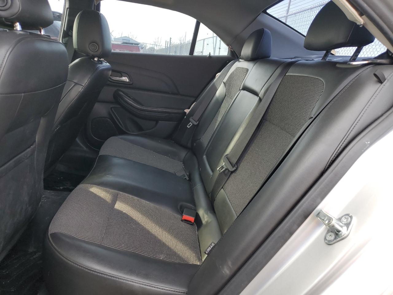 Lot #3232405883 2015 CHEVROLET MALIBU 2LT