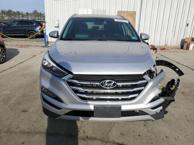 2018 HYUNDAI TUCSON VAL KM8J3CA28JU812357