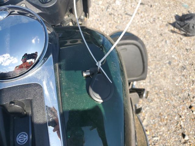 2019 HARLEY-DAVIDSON FLHTCU 1HD1FCC11KB615588