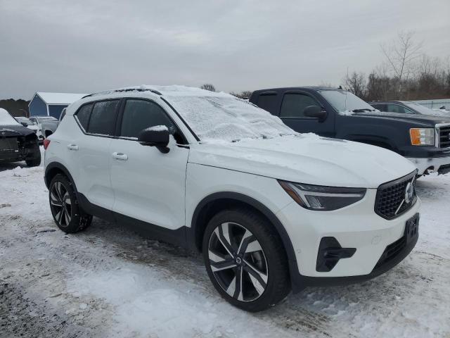 2023 VOLVO XC40 PLUS YV4L12UW2P2083723