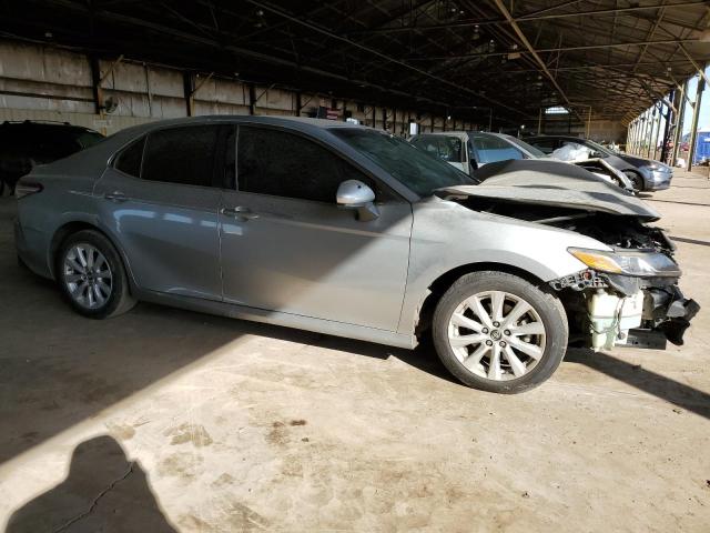 2018 TOYOTA CAMRY L 4T1B11HK4JU020517