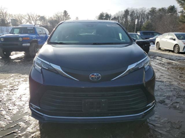 2021 TOYOTA SIENNA XLE - 5TDJSKFC0MS010512