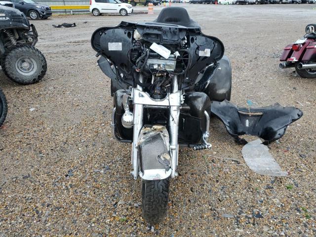 2020 HARLEY-DAVIDSON FLHTCUTG 1HD1MAF10LB853746