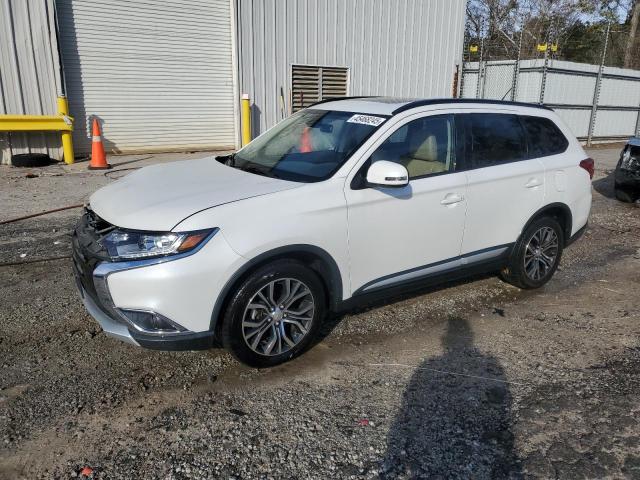 MITSUBISHI OUTLANDER SE