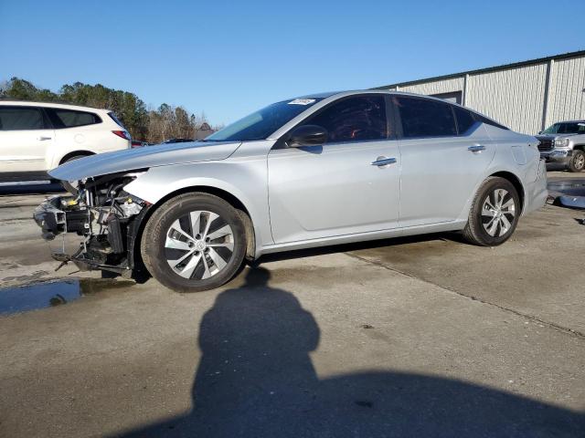 NISSAN ALTIMA S