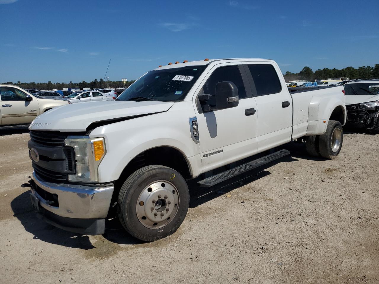 FORD F-350 SUPER DUTY