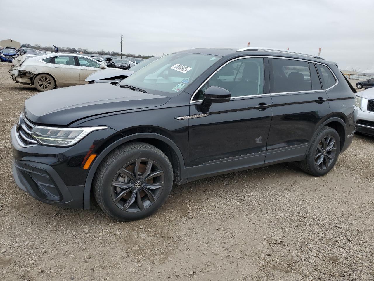 3VV3B7AX3NM161363 VOLKSWAGEN TIGUAN SE 2022