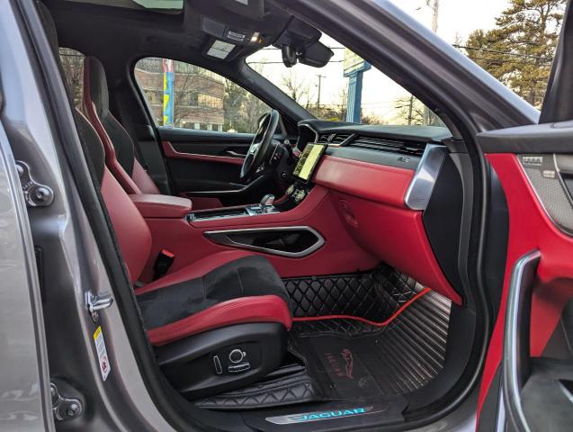 2021 JAGUAR F-PACE SVR SADCZ2EE3MA680600