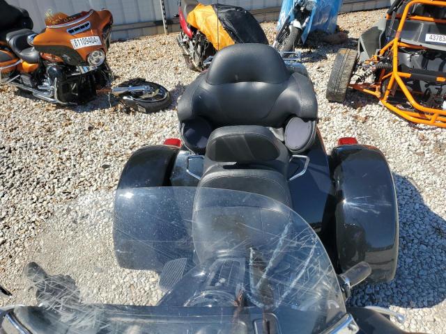 2017 HARLEY-DAVIDSON FLHTCUTG T 1HD1MAD1XHB861833