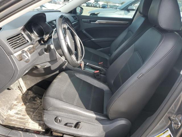 2017 VOLKSWAGEN PASSAT SE - 1VWBT7A36HC034372