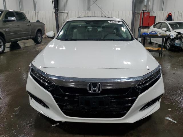 2018 HONDA ACCORD TOU - 1HGCV1F91JA024296