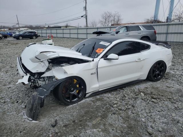 FORD MUSTANG GT