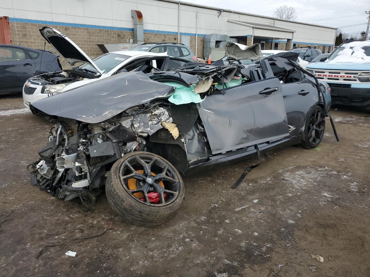 ZARFANBN3M7647377 ALFA ROMEO GIULIA TI 2021