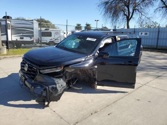 HONDA PILOT TRAI 2025 black  gas 5FNYG1H61SB036233 photo #1