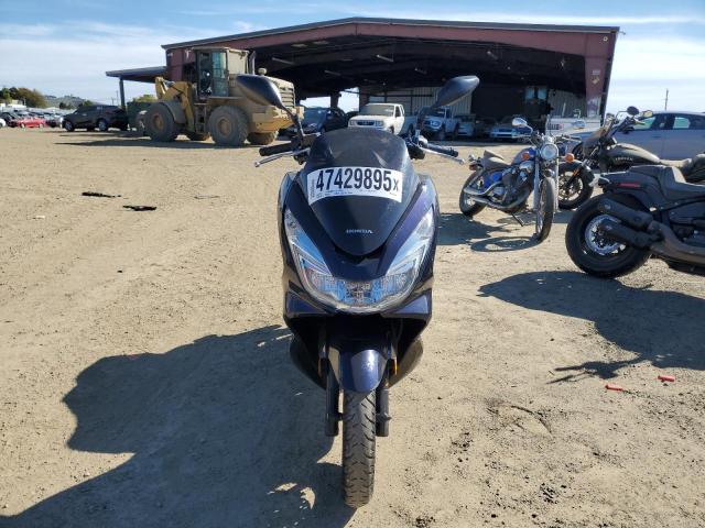 2018 HONDA PCX 150 RLHKF1805JY301030