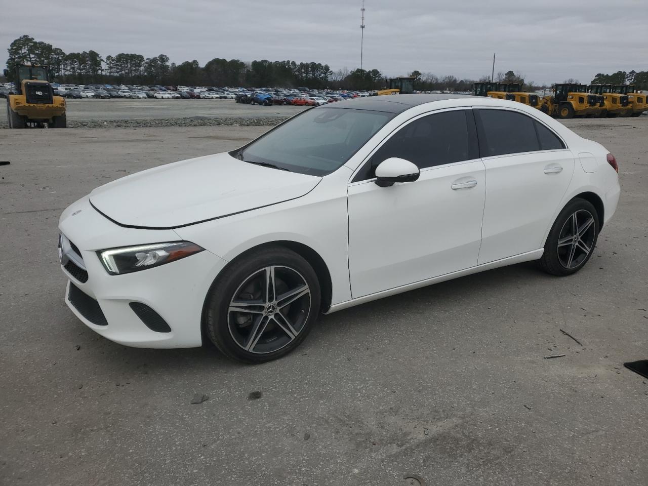 MERCEDES-BENZ A-CLASS 220 4MATIC