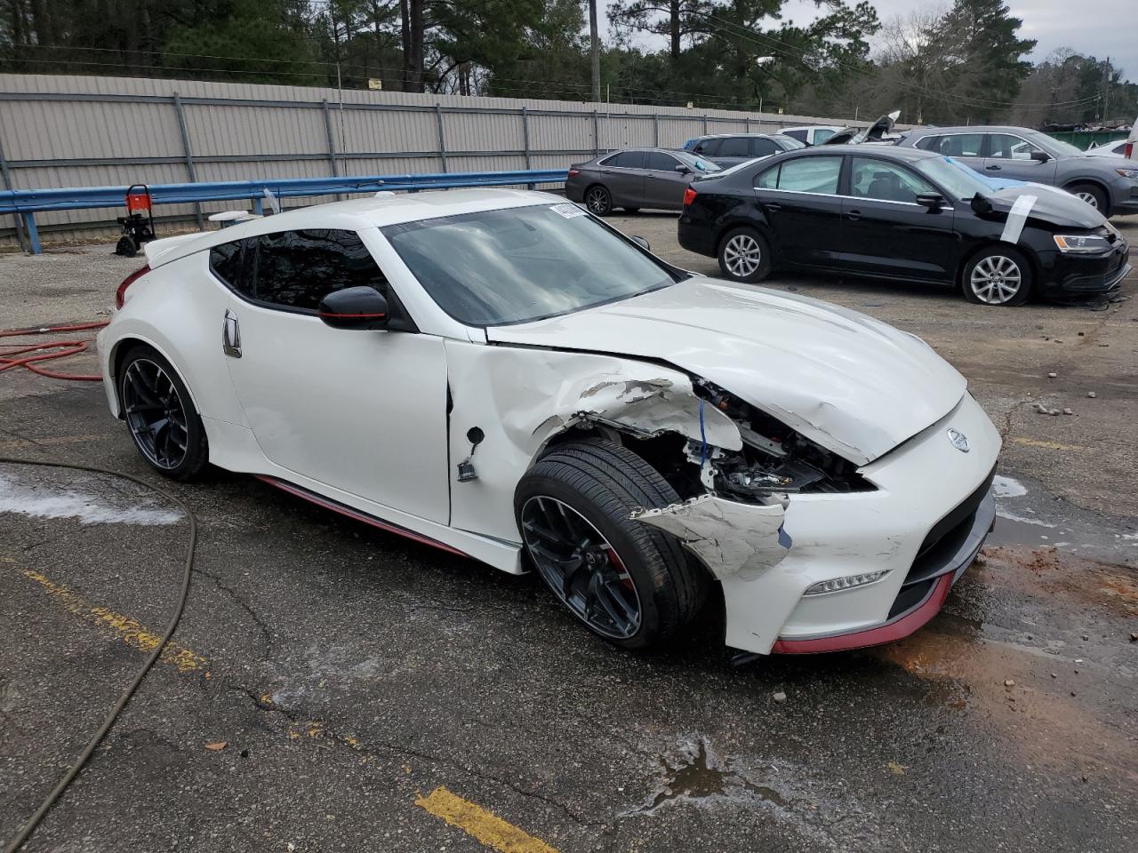NISSAN 370Z BASE