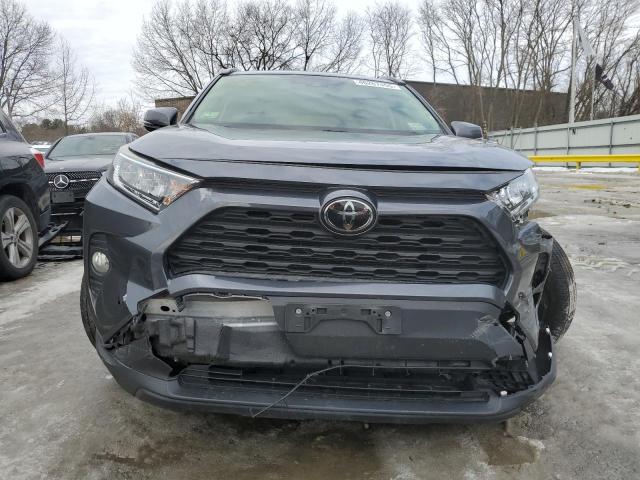 2019 TOYOTA RAV4 XLE - JTMP1RFV8KD015375