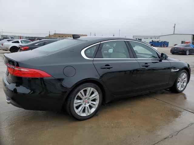 2017 JAGUAR XF PREMIUM SAJBD4BV0HCY32804