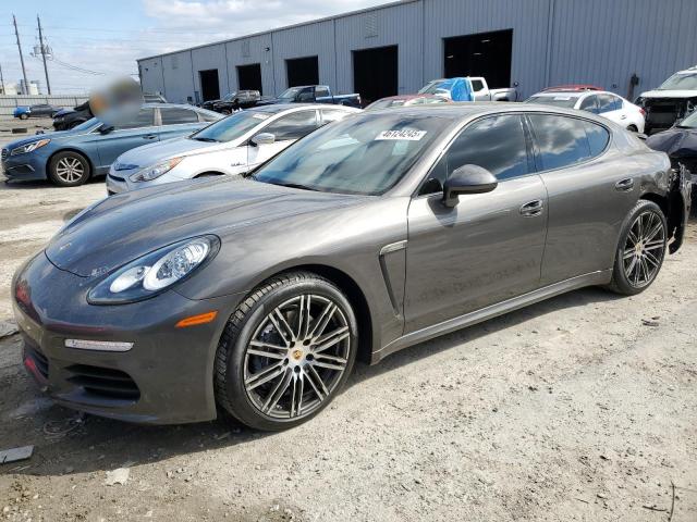 PORSCHE PANAMERA 2