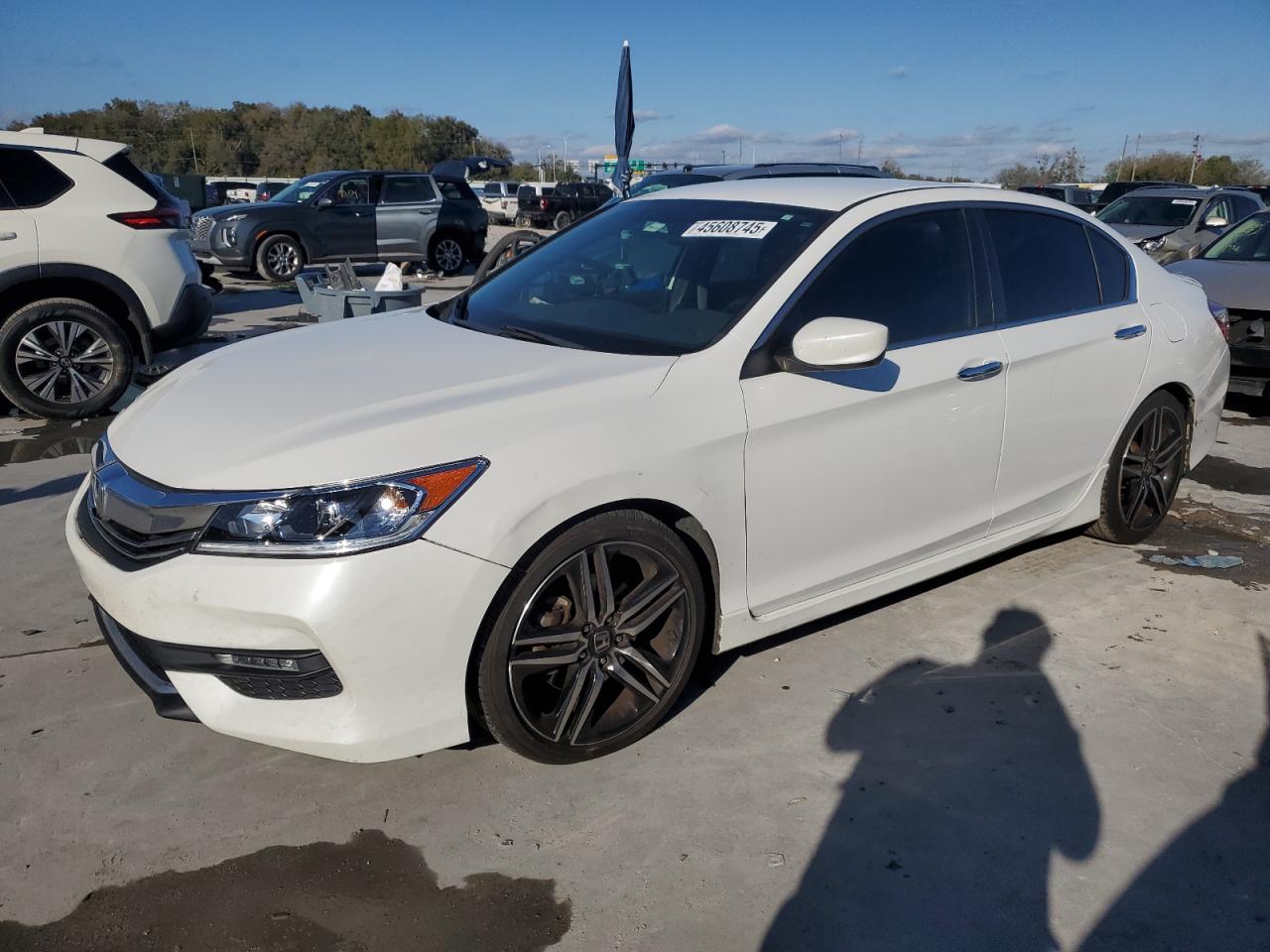 1HGCR2F57HA063797 HONDA ACCORD SPO 2017