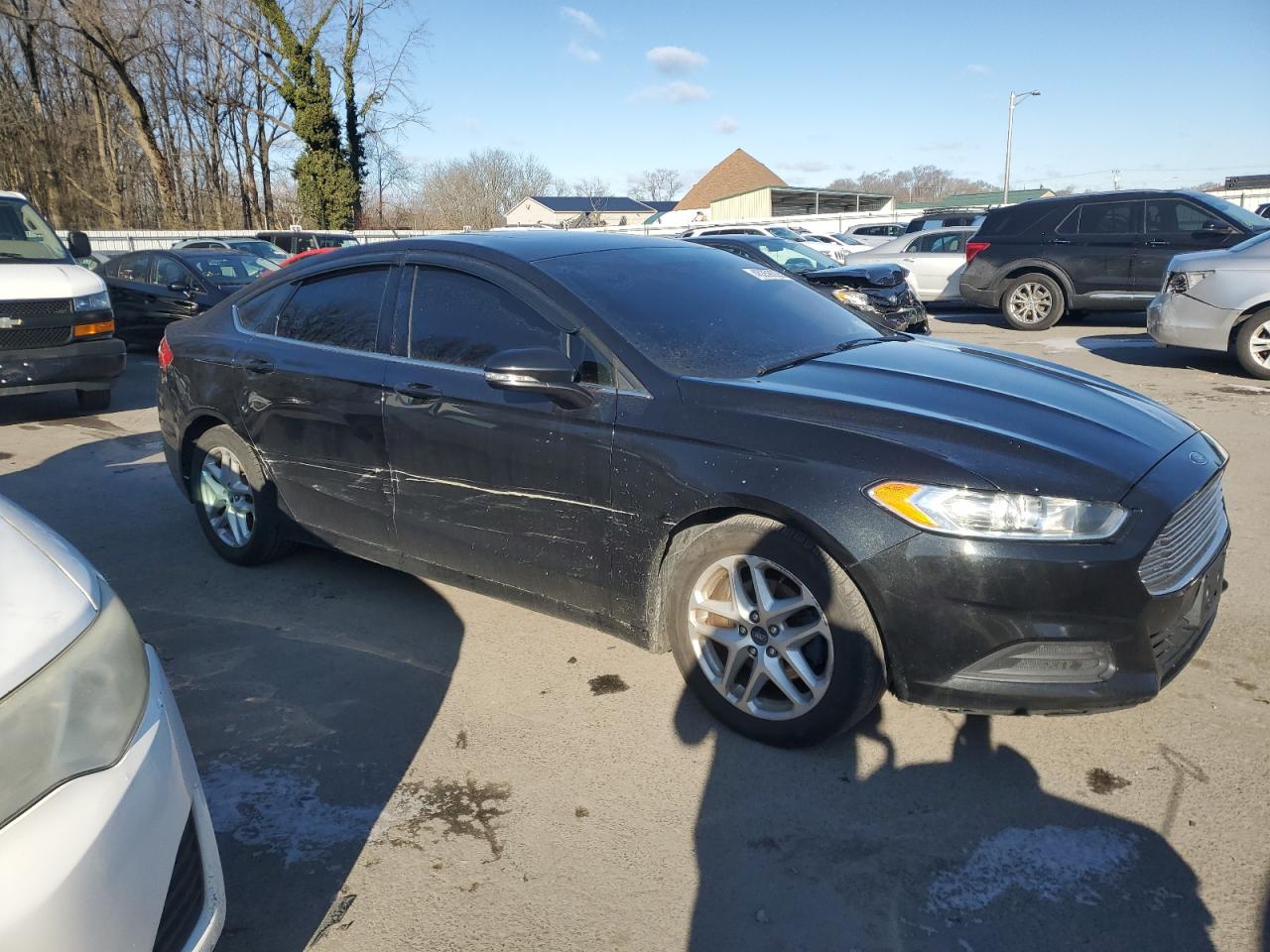 FORD FUSION SE