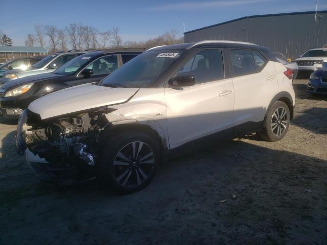 NISSAN KICKS S