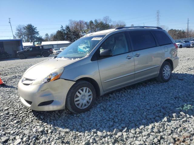 TOYOTA SIENNA CE