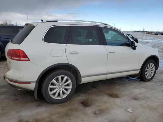 2017 VOLKSWAGEN TOUAREG SP WVGEF7BP3HD002560