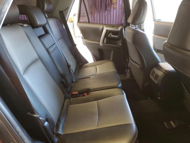 2016 TOYOTA 4RUNNER SR - JTEBU5JR7G5401917