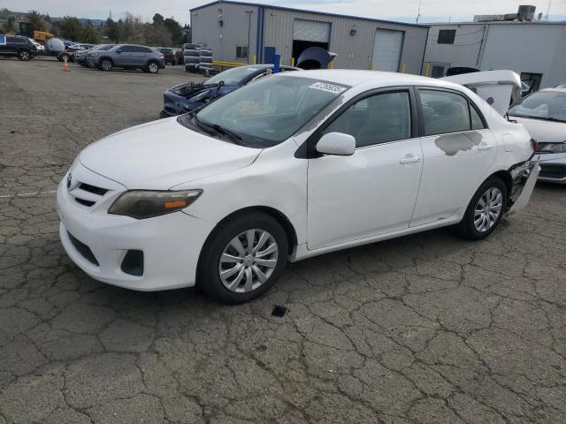 TOYOTA COROLLA BA 2013 white  gas 5YFBU4EE8DP155299 photo #1