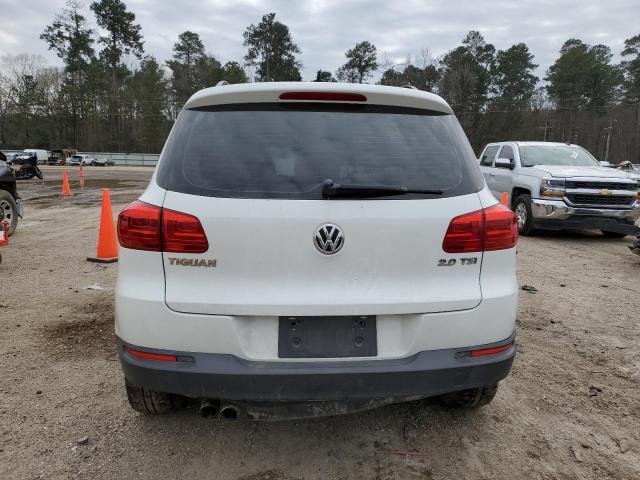 2015 VOLKSWAGEN TIGUAN S - WVGAV7AX7FW602499