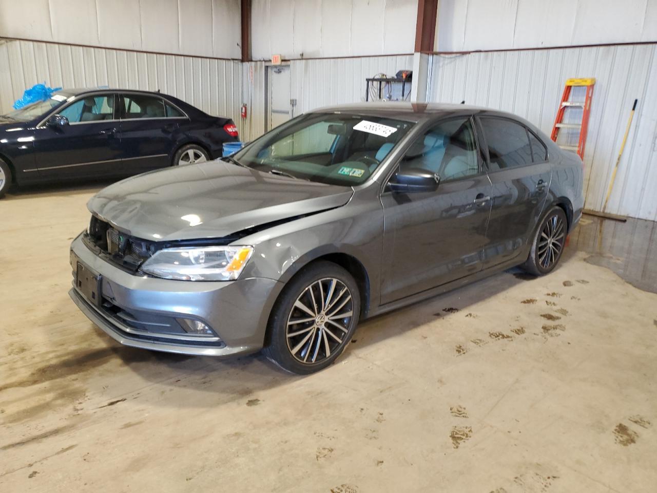 VOLKSWAGEN JETTA SE